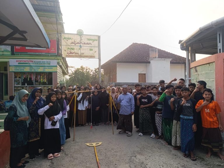 YAYASAN LPYP TERPADU LATAHZAN BERSAMA KUA PUNUNG GELAR KEGIATAN RASHDUL KIBLAT